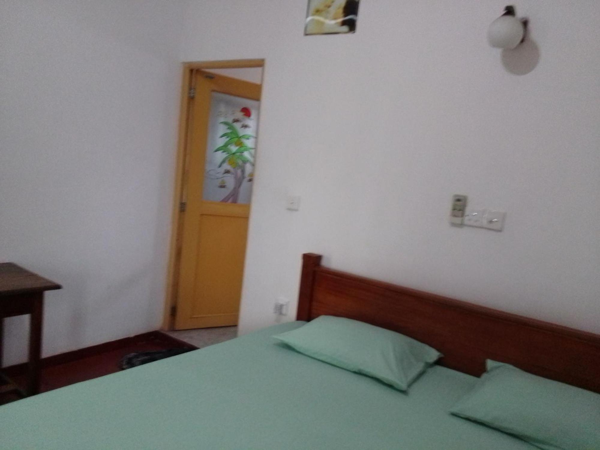 Pravindi Guest Home Mirissa Pokój zdjęcie
